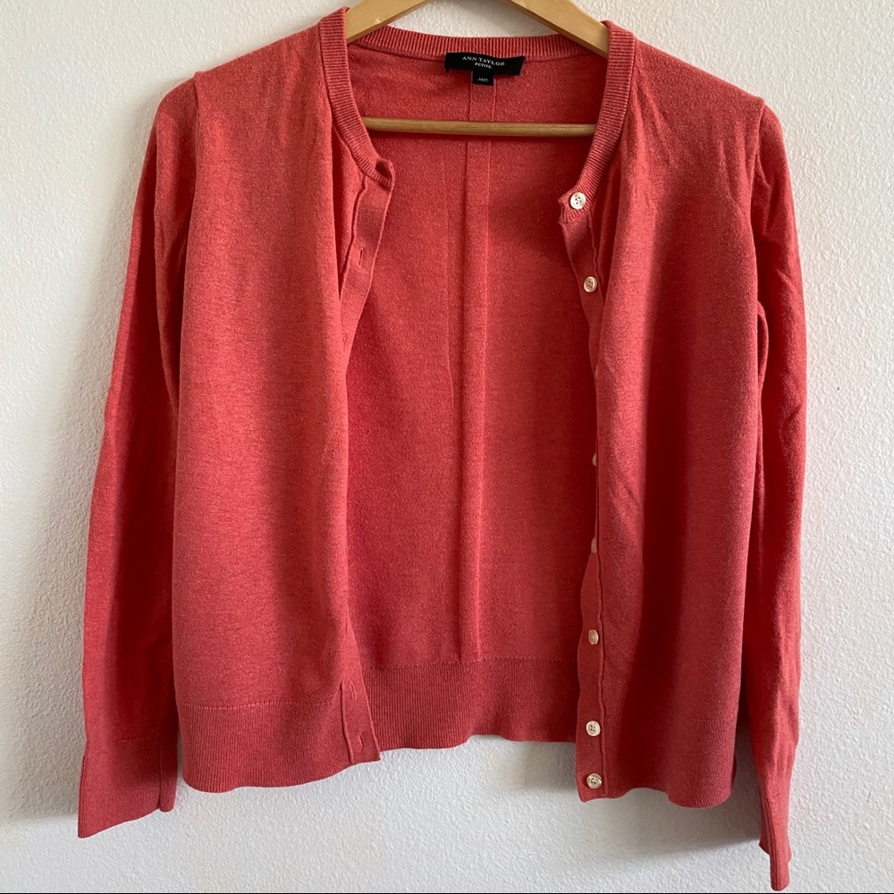 Ann Taylor Cardigan Size Medium Petite